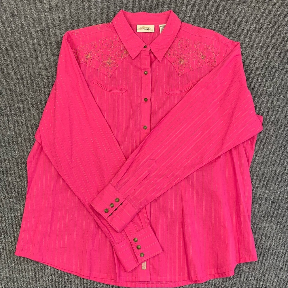 Vintage Wrangler Women's Hot Pink and Gold Embroidered Western Shirt